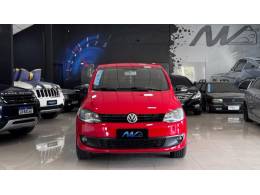 VOLKSWAGEN - FOX - 2011/2011 - Vermelha - R$ 40.900,00