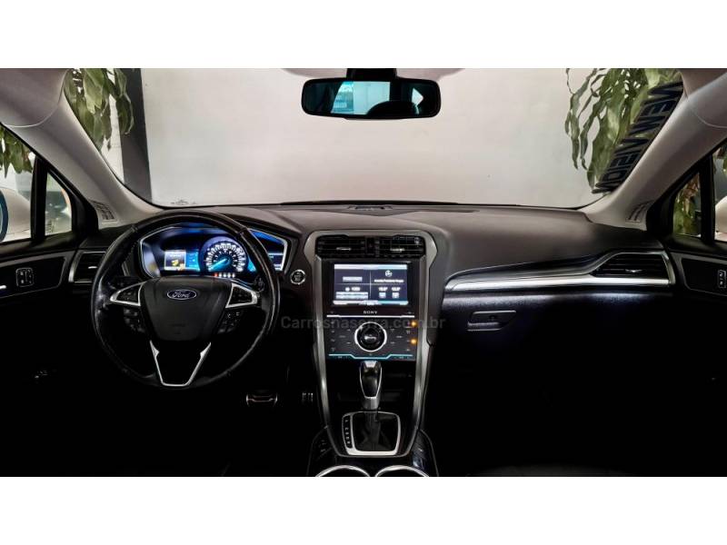 FORD - FUSION - 2013/2013 - Branca - R$ 82.900,00