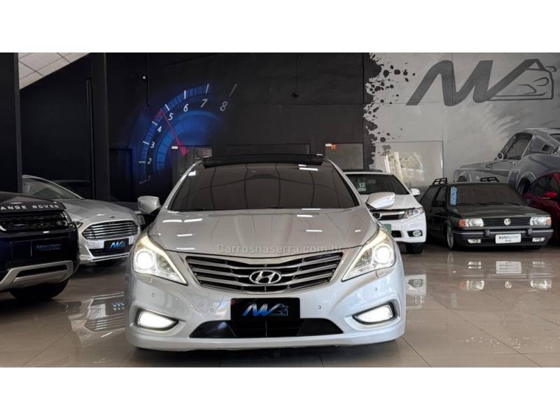 HYUNDAI - AZERA - 2012/2013 - Prata - R$ 82.900,00