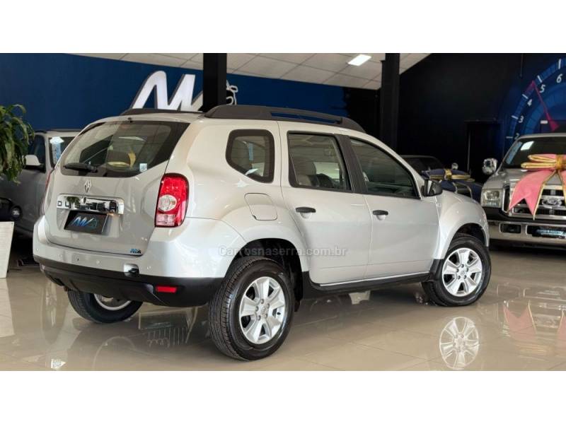 RENAULT - DUSTER - 2012/2013 - Prata - R$ 49.900,00
