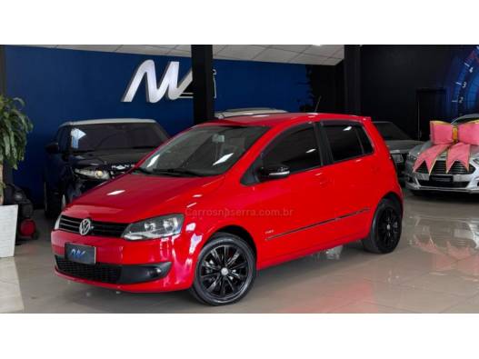 VOLKSWAGEN - FOX - 2011/2011 - Vermelha - R$ 40.900,00