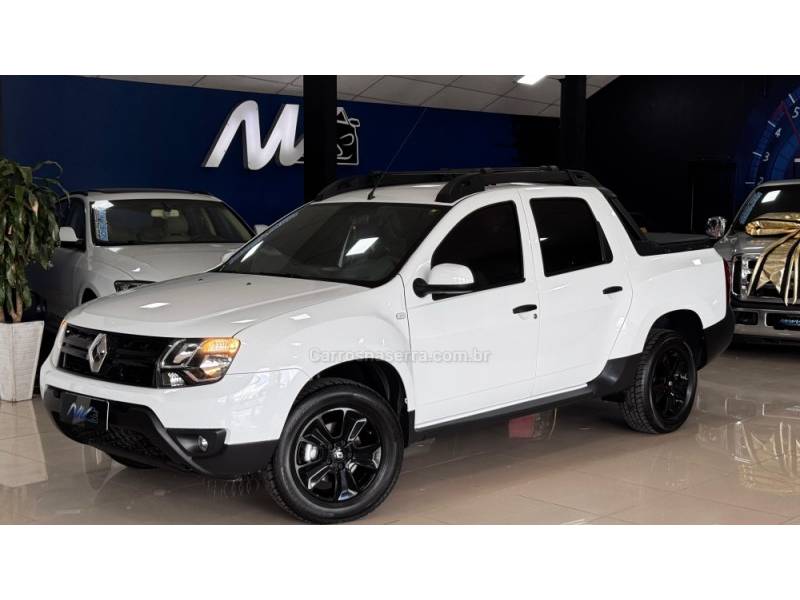 RENAULT - DUSTER OROCH - 2018/2019 - Branca - R$ 78.900,00
