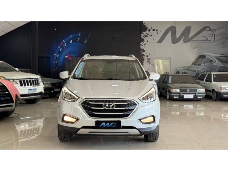 HYUNDAI - IX35 - 2017/2018 - Prata - R$ 90.900,00