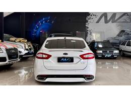 FORD - FUSION - 2013/2013 - Branca - R$ 82.900,00