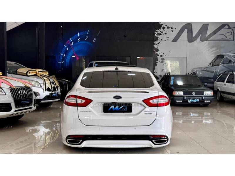 FORD - FUSION - 2013/2013 - Branca - R$ 82.900,00