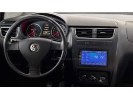 VOLKSWAGEN - FOX - 2011/2011 - Vermelha - R$ 40.900,00