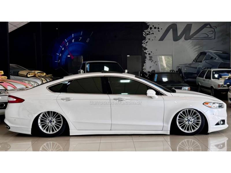 FORD - FUSION - 2013/2013 - Branca - R$ 82.900,00