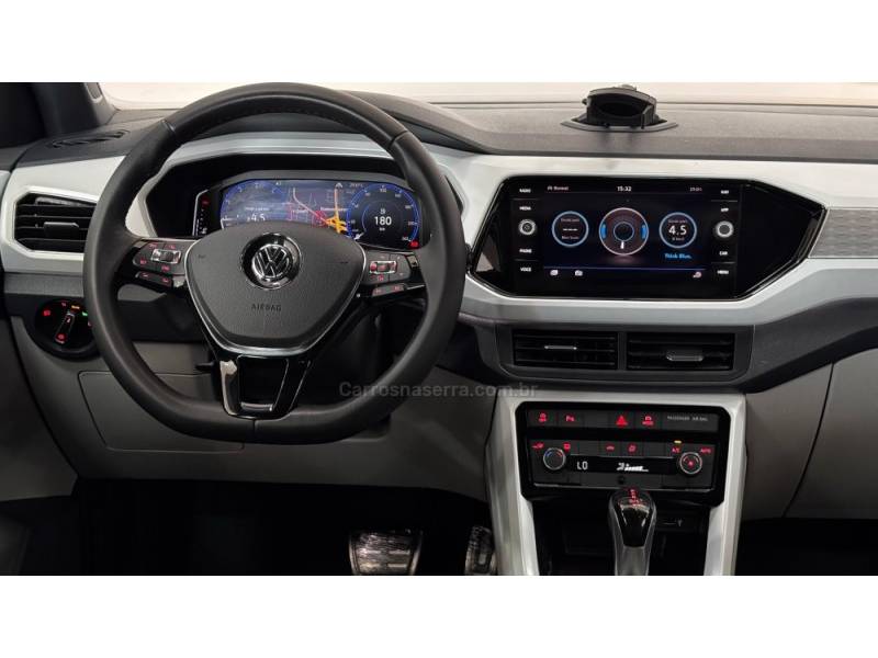 VOLKSWAGEN - T-CROSS - 2019/2020 - Azul - R$ 112.900,00