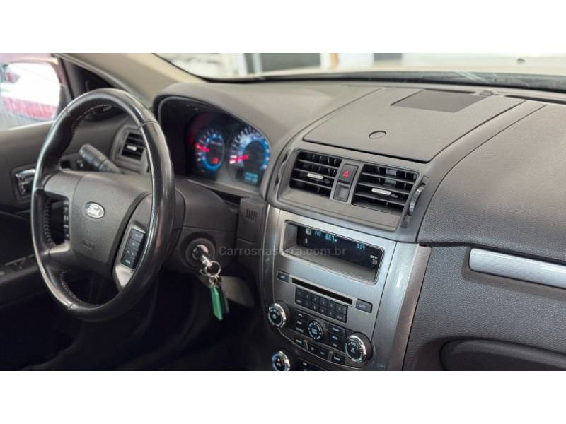 FORD - FUSION - 2011/2012 - Branca - R$ 54.900,00