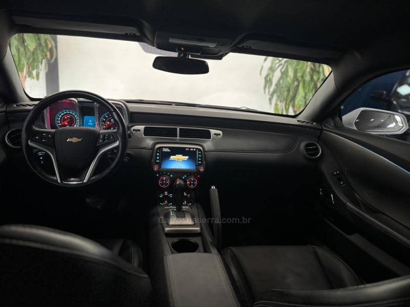 CHEVROLET - CAMARO - 2012/2013 - Branca - R$ 229.900,00