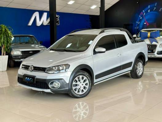 VOLKSWAGEN - SAVEIRO - 2015/2016 - Prata - R$ 79.900,00