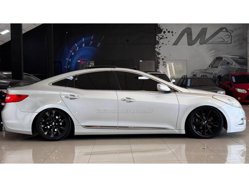 HYUNDAI - AZERA - 2012/2013 - Prata - R$ 82.900,00