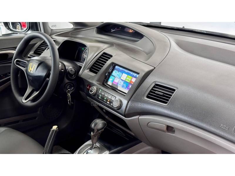 HONDA - CIVIC - 2006/2007 - Cinza - R$ 49.900,00