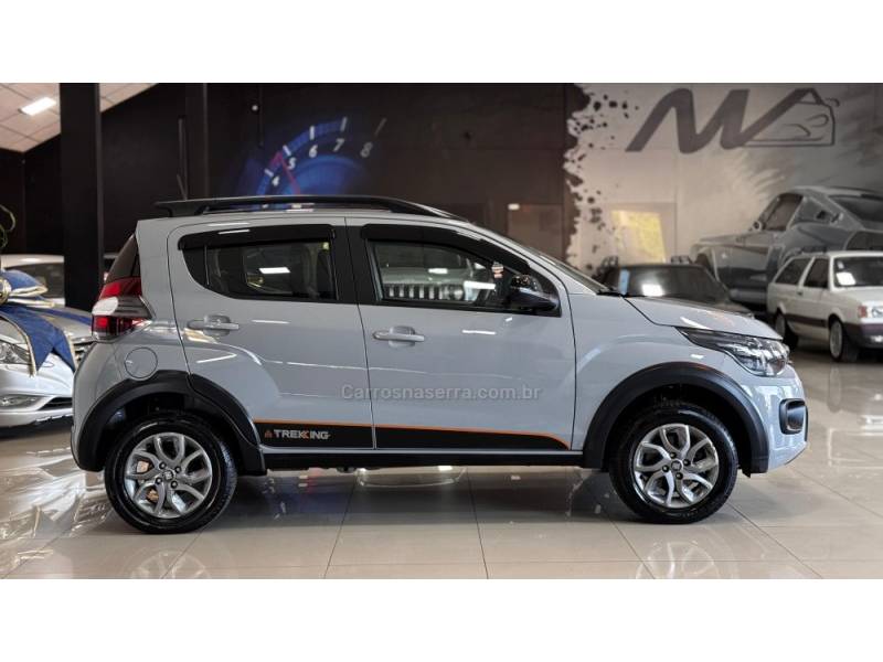 FIAT - MOBI - 2023/2023 - Cinza - R$ 66.900,00