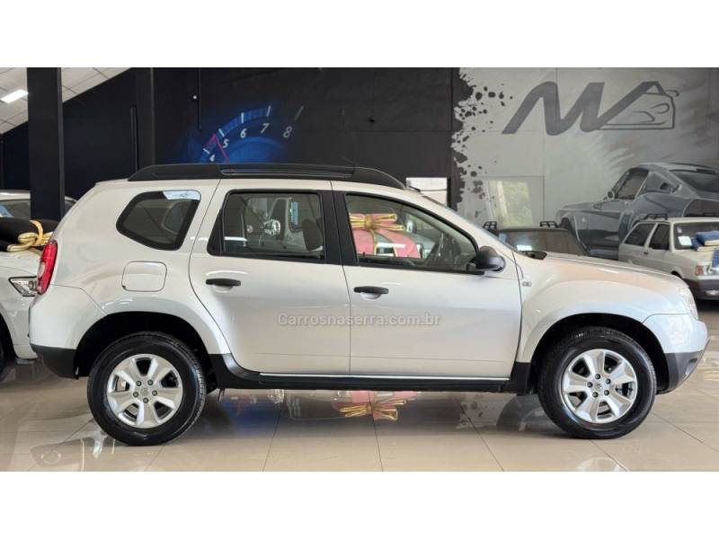 RENAULT - DUSTER - 2012/2013 - Prata - R$ 49.900,00