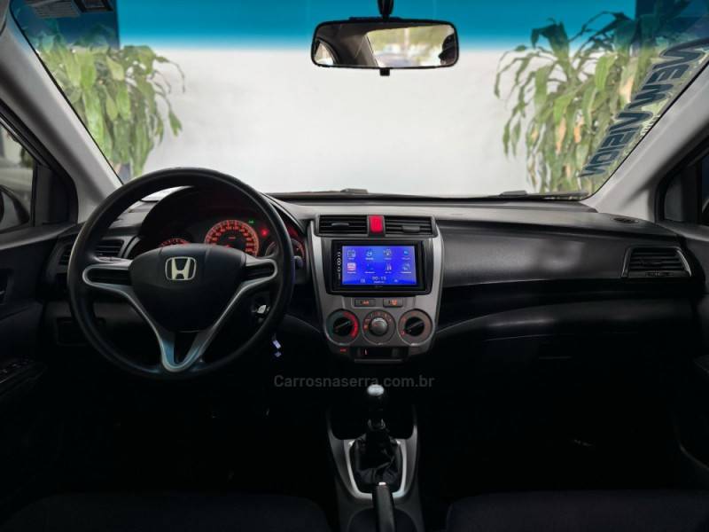 HONDA - CITY - 2011/2011 - Prata - R$ 48.900,00