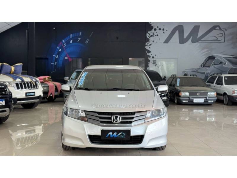 HONDA - CITY - 2011/2011 - Prata - R$ 48.900,00