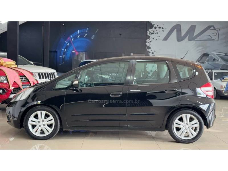 HONDA - FIT - 2009/2010 - Preta - R$ 49.900,00