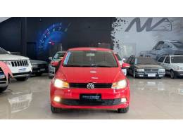 VOLKSWAGEN - VOYAGE - 2015/2016 - Vermelha - R$ 49.900,00