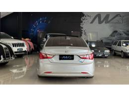 HYUNDAI - SONATA - 2011/2012 - Prata - R$ 72.900,00