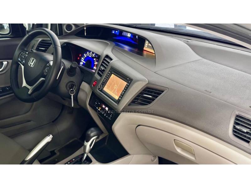 HONDA - CIVIC - 2013/2013 - Prata - R$ 79.900,00