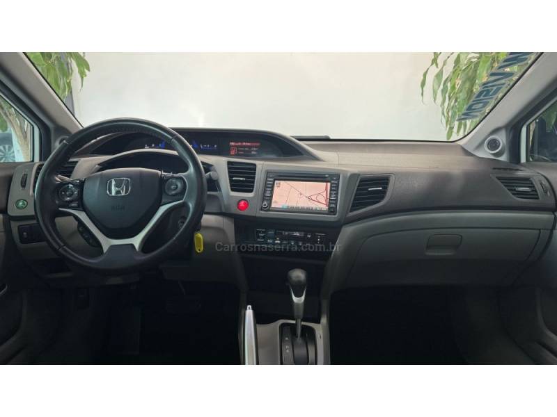 HONDA - CIVIC - 2012/2012 - Branca - R$ 79.900,00