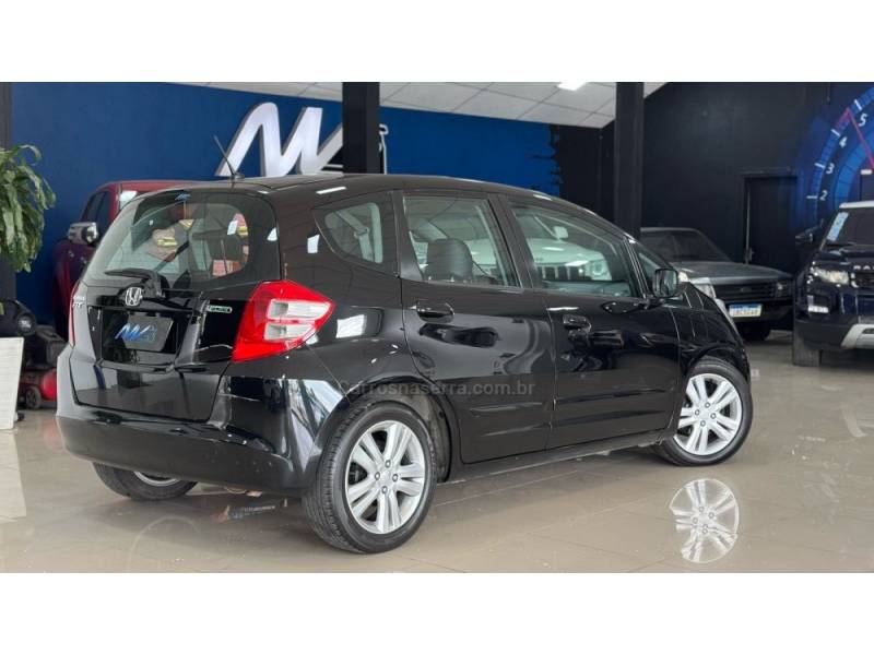 HONDA - FIT - 2009/2010 - Preta - R$ 49.900,00