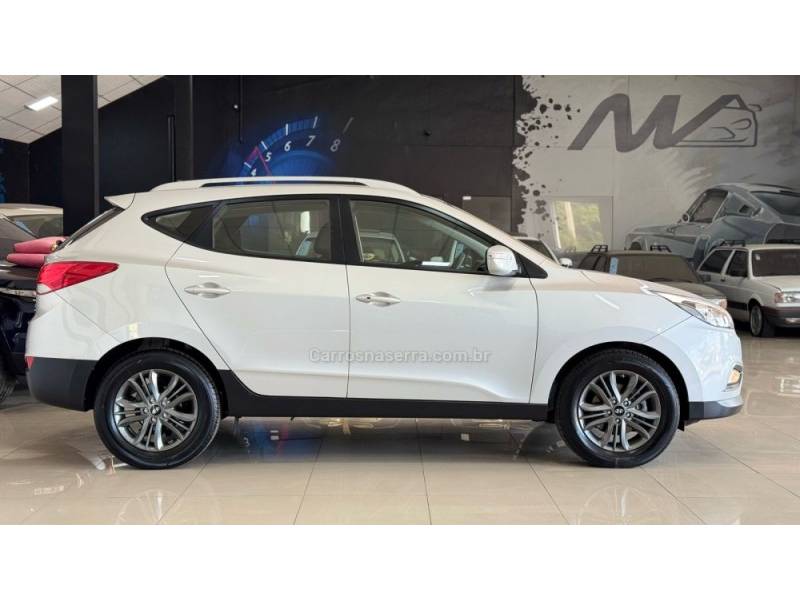 HYUNDAI - IX35 - 2017/2018 - Prata - R$ 90.900,00