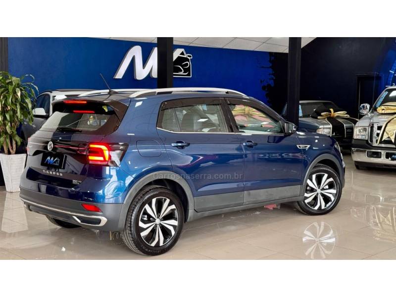 VOLKSWAGEN - T-CROSS - 2019/2020 - Azul - R$ 112.900,00