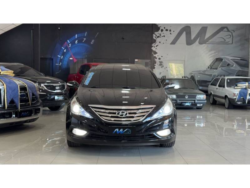HYUNDAI - SONATA - 2011/2012 - Preta - R$ 72.900,00