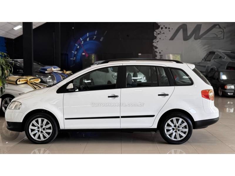 VOLKSWAGEN - SPACEFOX - 2007/2007 - Branca - R$ 33.900,00