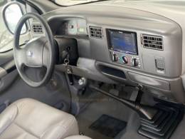 FORD - F-250 - 2009/2009 - Prata - R$ 168.900,00