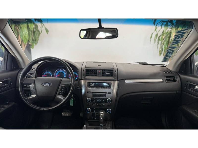 FORD - FUSION - 2011/2012 - Branca - R$ 54.900,00