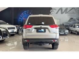 MITSUBISHI - PAJERO DAKAR - 2013/2013 - Prata - R$ 113.900,00