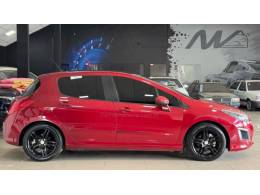 PEUGEOT - 308 - 2013/2014 - Vermelha - R$ 49.900,00