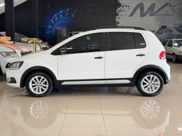VOLKSWAGEN - FOX - 2015/2016 - Branca - R$ 54.900,00