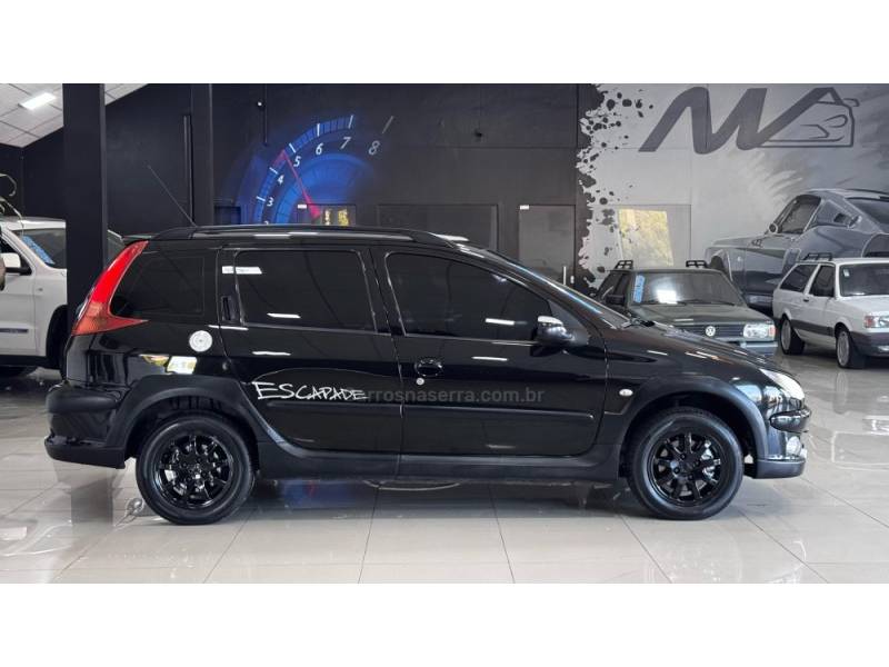 PEUGEOT - 206 - 2008/2008 - Preta - R$ 24.900,00