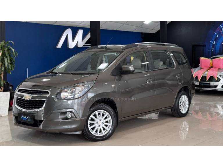 CHEVROLET - SPIN - 2012/2013 - Cinza - R$ 58.900,00