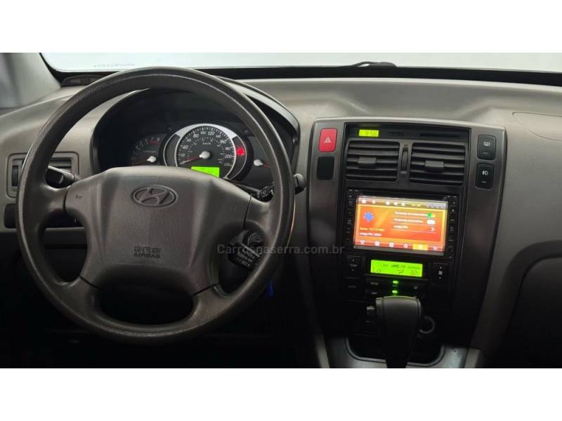 HYUNDAI - TUCSON - 2010/2010 - Preta - R$ 44.900,00
