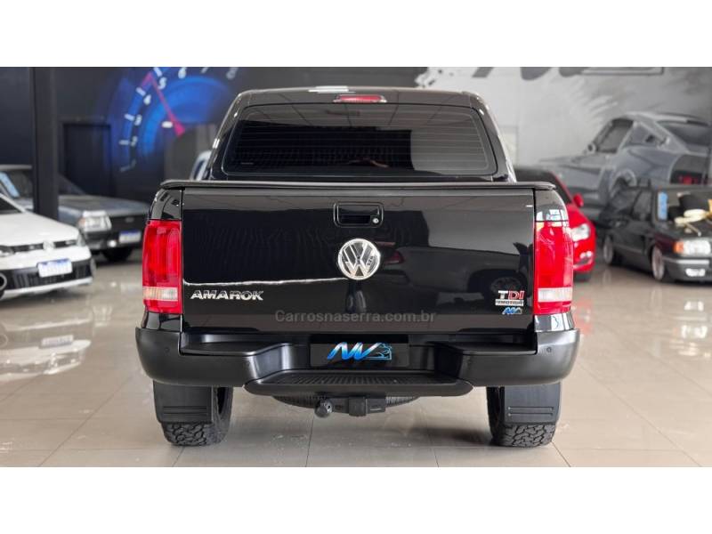 VOLKSWAGEN - AMAROK - 2014/2014 - Preta - R$ 110.900,00