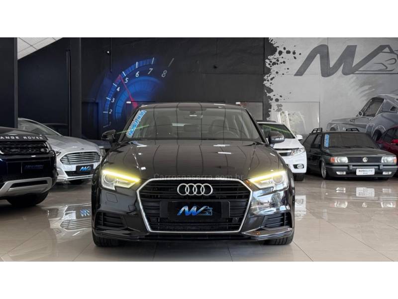 AUDI - A3 - 2020/2020 - Preta - R$ 112.900,00