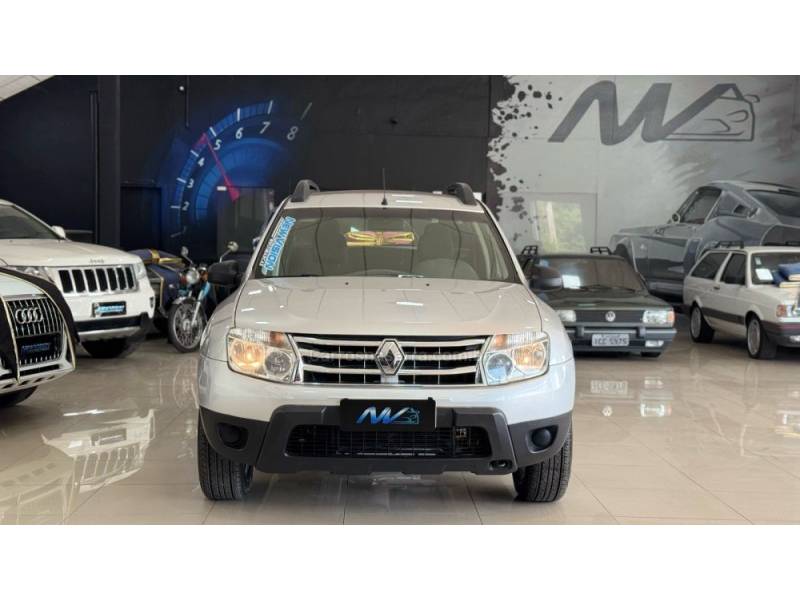 RENAULT - DUSTER - 2012/2013 - Prata - R$ 49.900,00