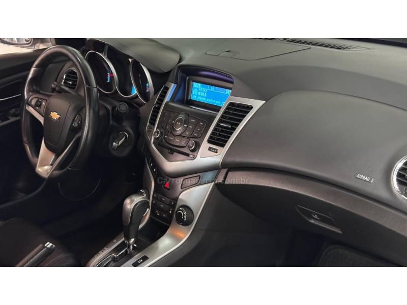 CHEVROLET - CRUZE - 2013/2013 - Branca - R$ 60.900,00