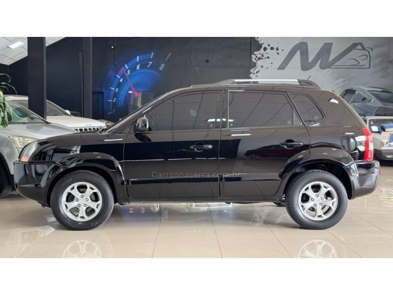 HYUNDAI - TUCSON - 2010/2010 - Preta - R$ 44.900,00