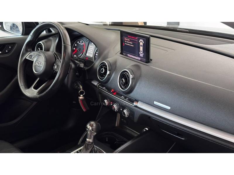 AUDI - A3 - 2020/2020 - Preta - R$ 112.900,00