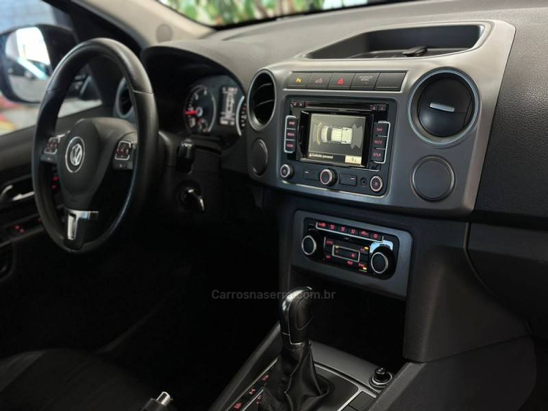 VOLKSWAGEN - AMAROK - 2014/2014 - Preta - R$ 110.900,00