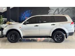 MITSUBISHI - PAJERO DAKAR - 2013/2013 - Prata - R$ 113.900,00